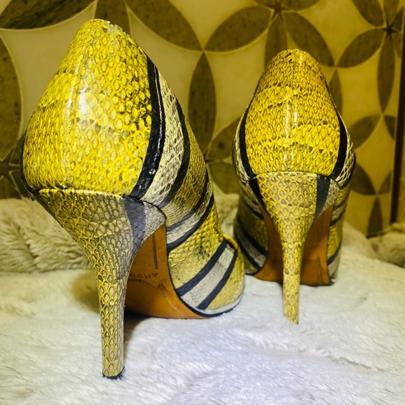 Givenchy Snake Print Stripe Heels - Picture 8 of 9